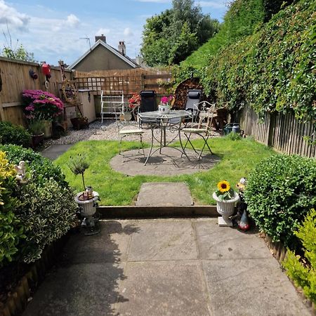 Town Cottage Ground Floor Appartment Bridgend  Eksteriør bilde